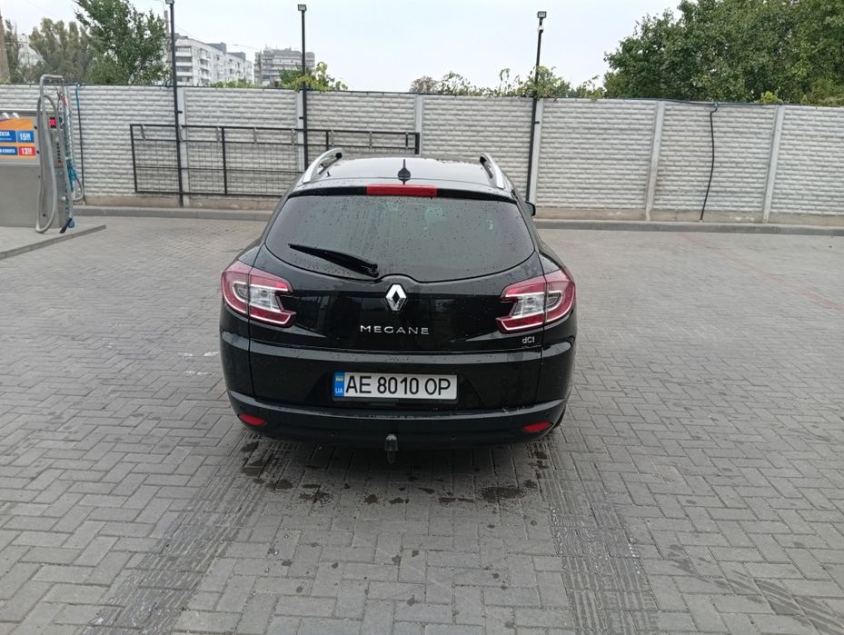 Рено Меган 3 2012 року