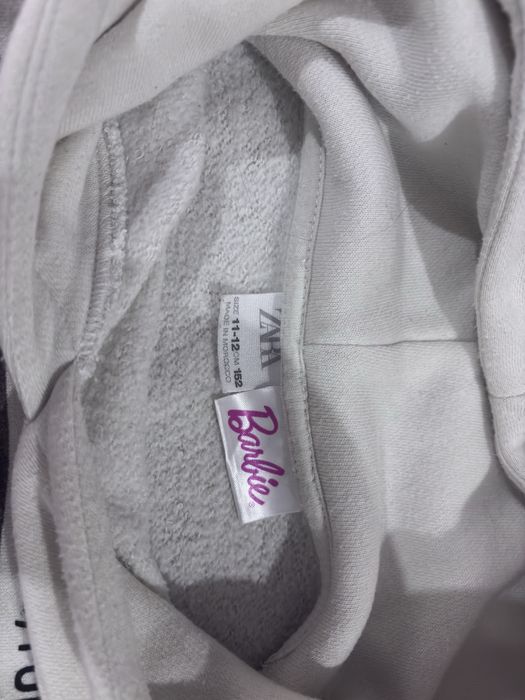 Sweatshirt Barbie ZARA Criança 11-12 Anos – Hoodie Oficial Mattel