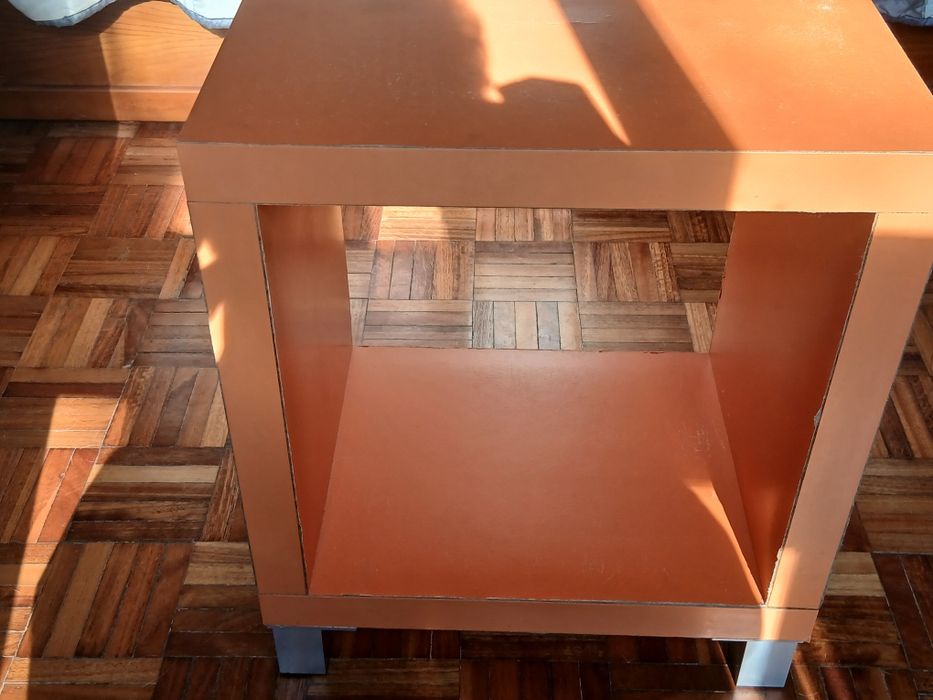 Mesa de cabeceira