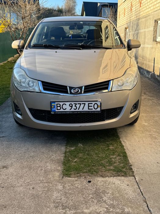 Автомобіль Zaz Forza