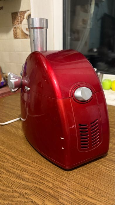 М'ясорубка електрична MAGIO MG-260