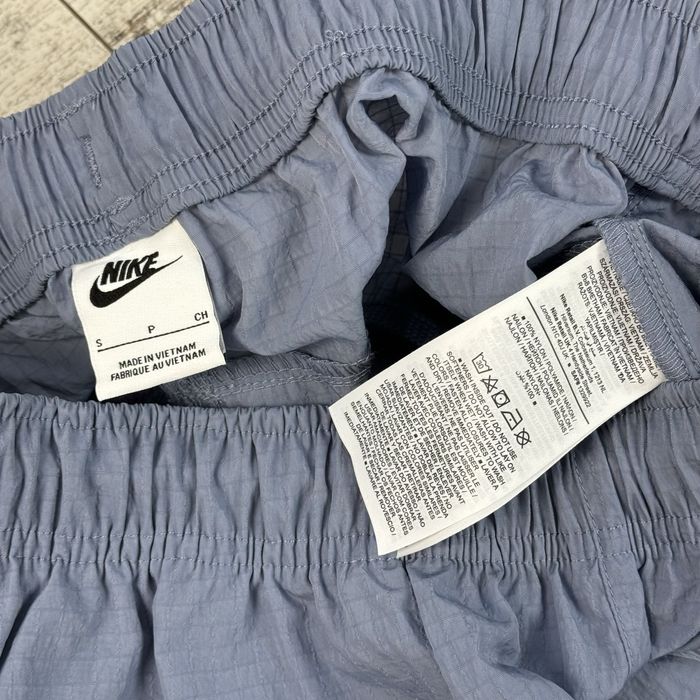 Нейлонові Карго Штани Nike Sportswear Repeat Grey FJ5260-065