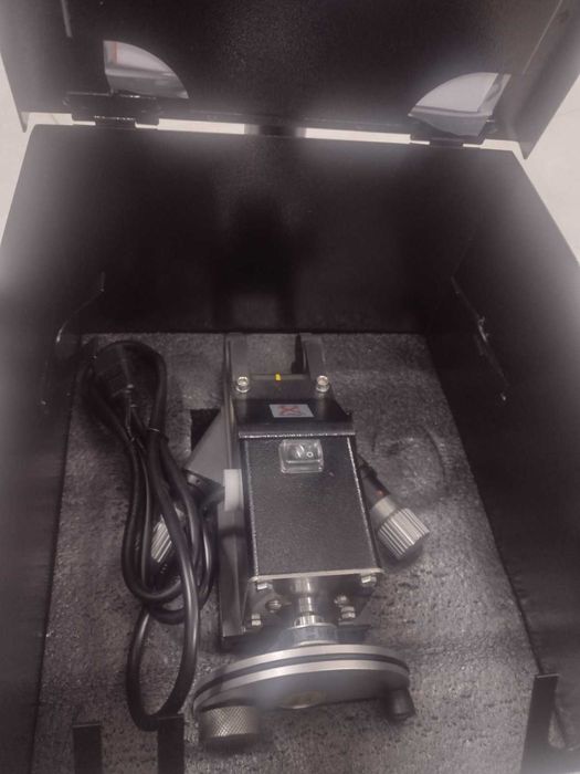 Стенд станок токарный для проточки тормозных дисков ShiningBerg BL-202