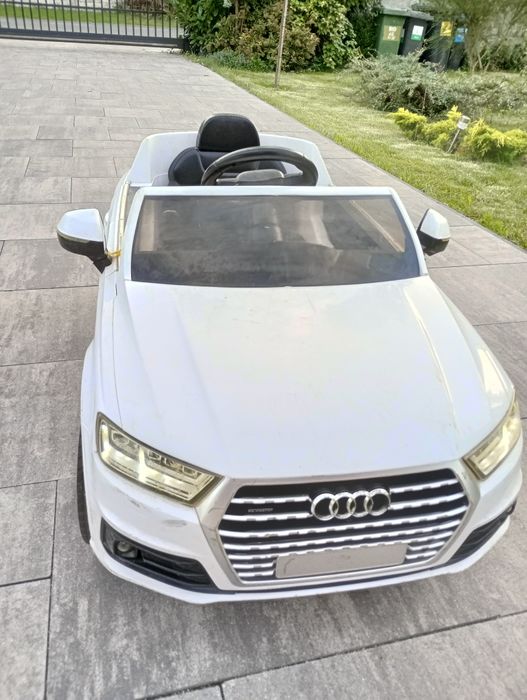 Audi Q7 Na akumulator