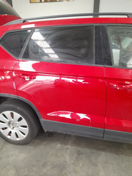 Porta trás direita SEAT Ateca (KH7)