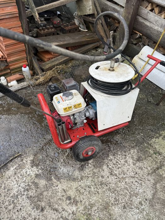 Оренда мийки високого тиску  karcher 200 bar