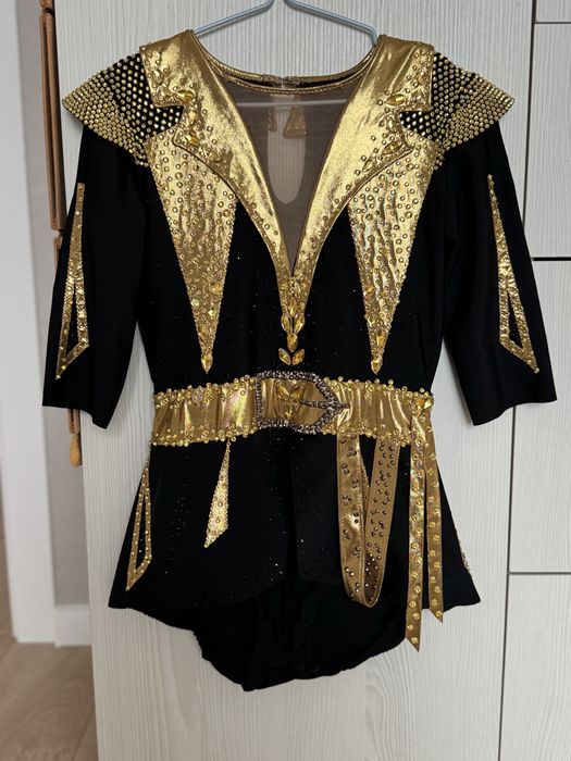 Купальник для художньої гімнастики