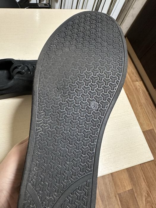 Чоловічі туфлі 43 розміру