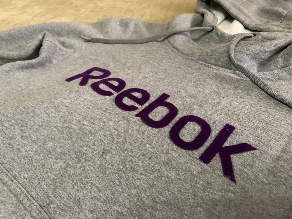 Кофта Reebok серая