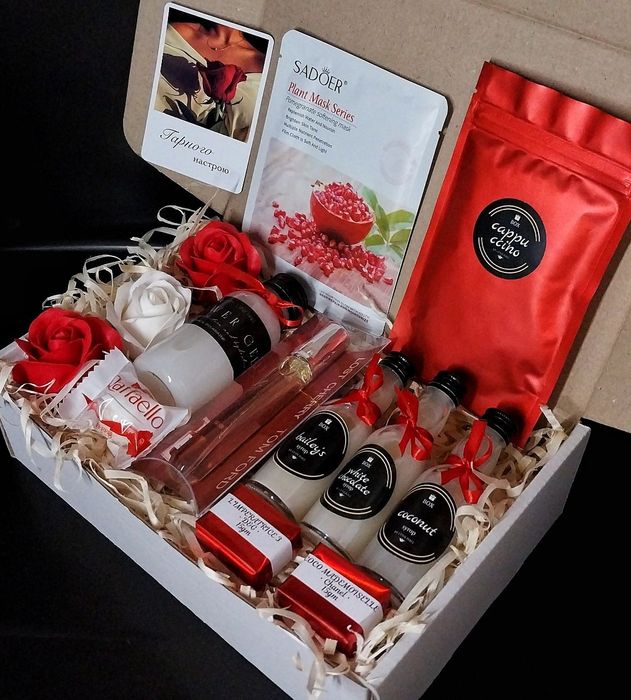 Подарунковий бокс для неї, подарунок жінці, дівчині, коханій