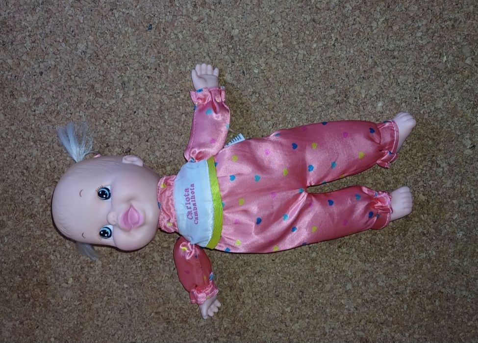 Boneca Carlota cambalhota.