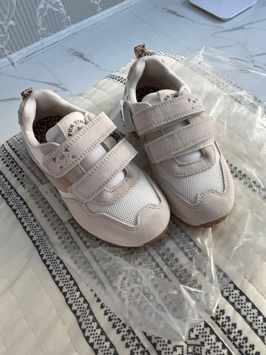 Кросівки дитячі Next