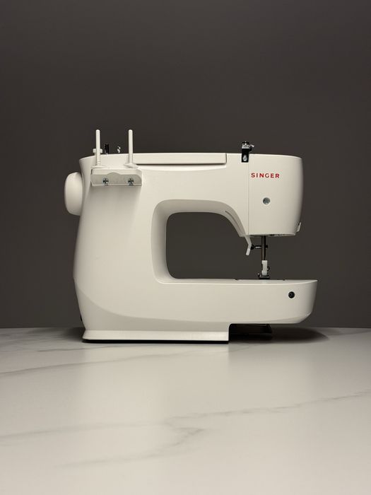 Singer M1605 - COMO NOVA - Com Garantia até 12/2027