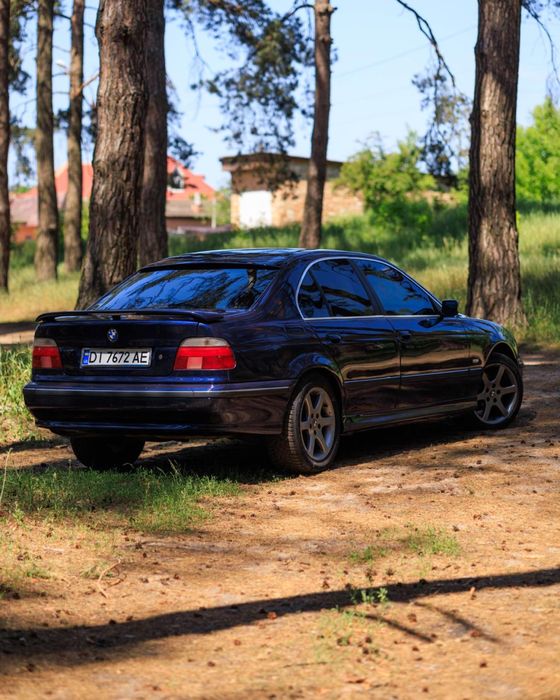 БМВ Е39 BMW E39 автомат 2.0 газ/бенз