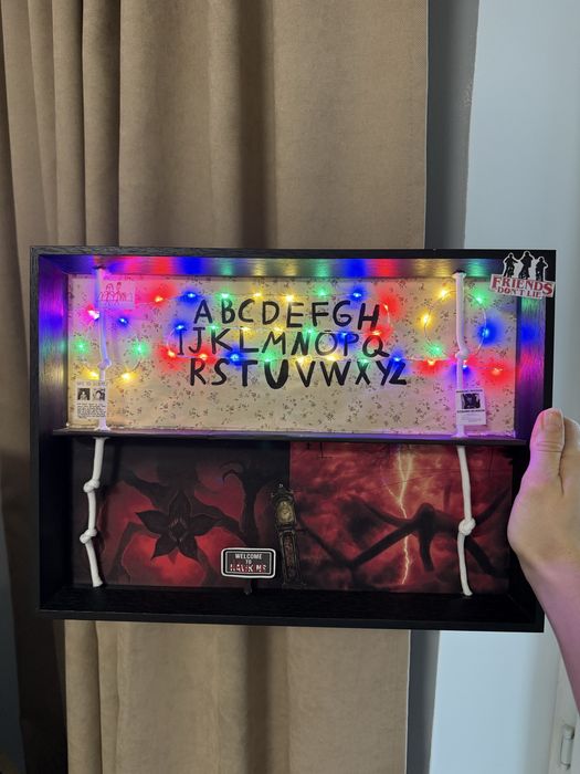Рамка дивні дива stranger things БЕЗ ФІГУРОК, ЧИТАЙТЕ ОПИС!!!