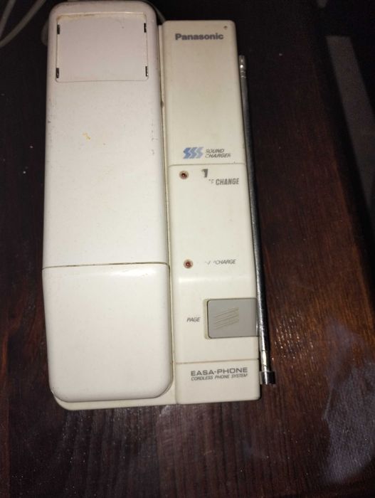 Sprzedam telefon stacjonarny bezprzewodowy.