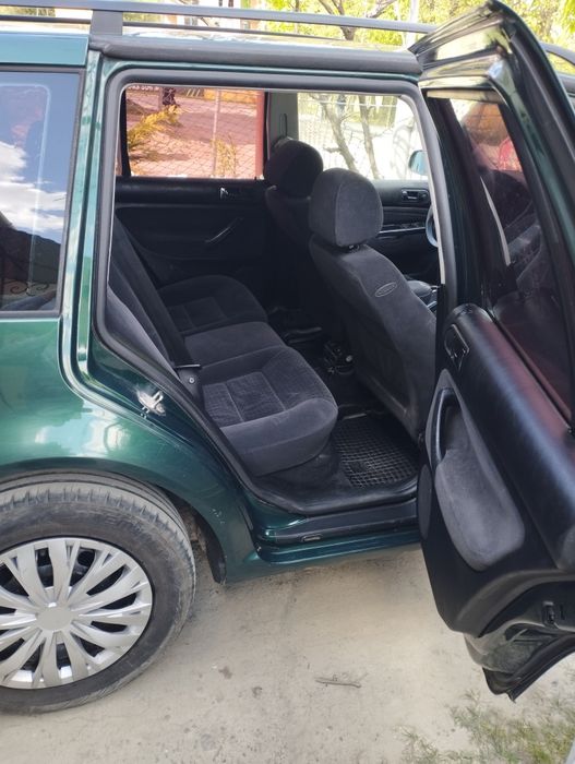 Автомобіль volkswagen golf4