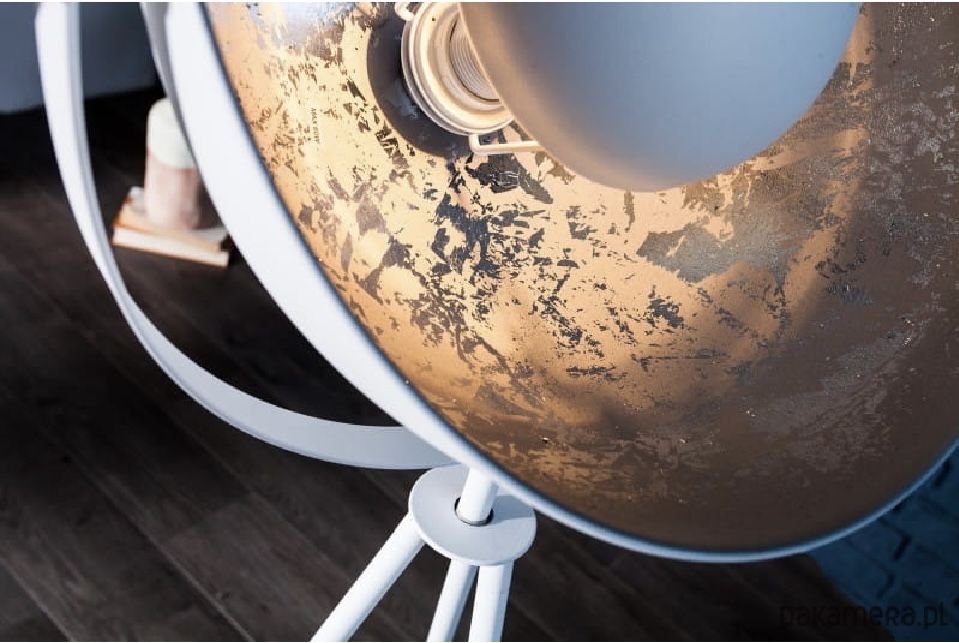 Lampa podłogowa Studio IV biało-srebrna,