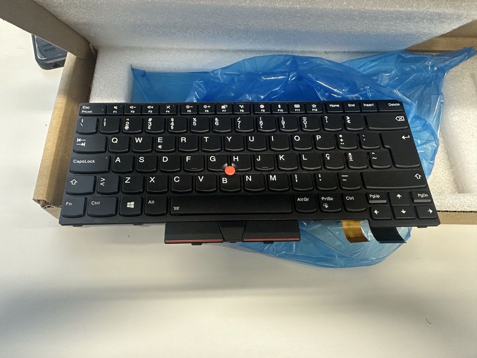 Teclado lenovo portatil serie t4xx