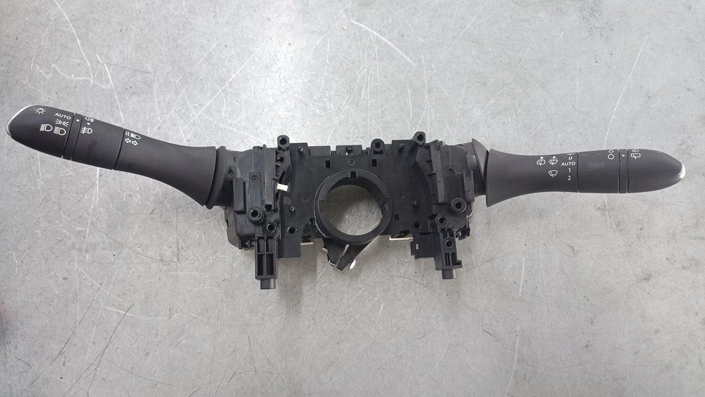 Comandos Dos Piscas Renault Megane Iv Berlina 5P