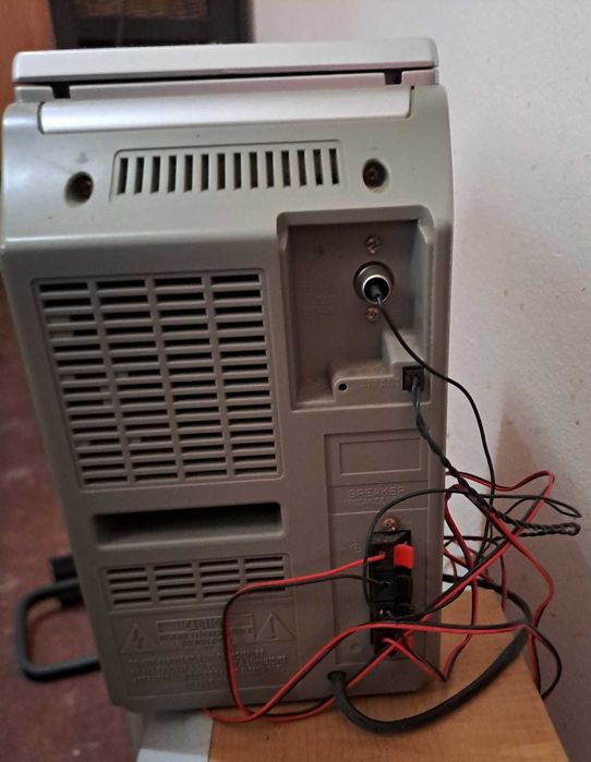 Aparelhagem Sony com CD, Rádio e Cassete – com Colunas Originais