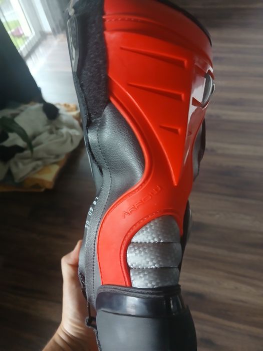 Sprzedam buty firmy forma