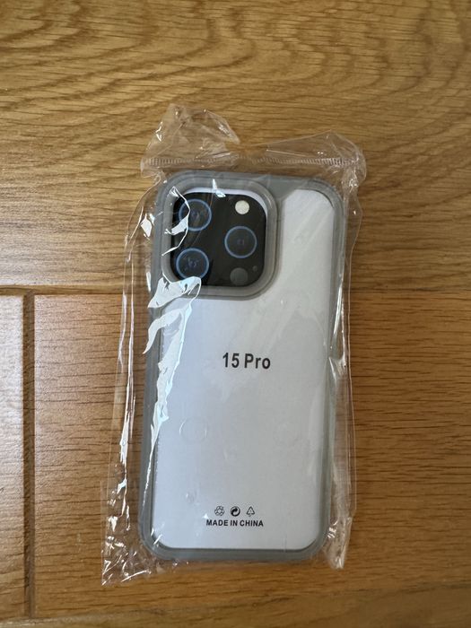 Etui na Iphone 15PRO