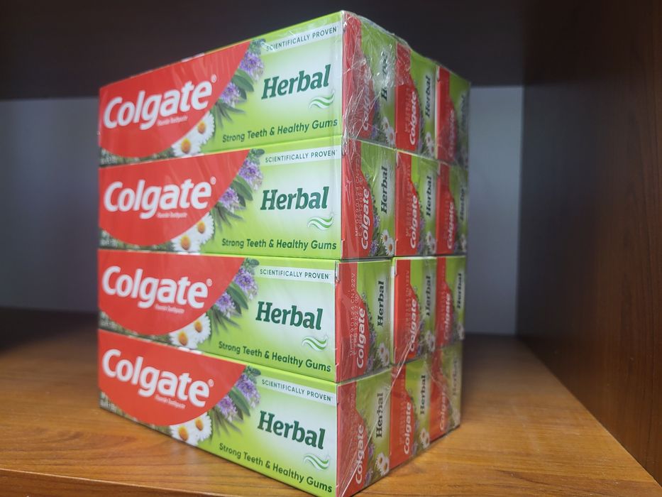 Colgate Herbal pasta do zębów 12 szt po 100 ml ziołowo miętowa