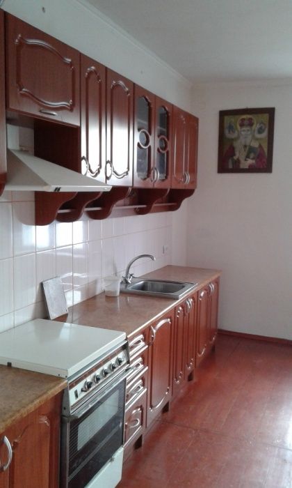 Продається особняк у с. Гусаків, Мостиського р-ну