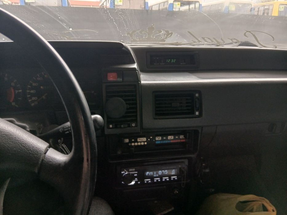 Нісан санн. Н13 на ходу