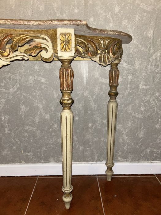 Mesa ou Aparador Vintage