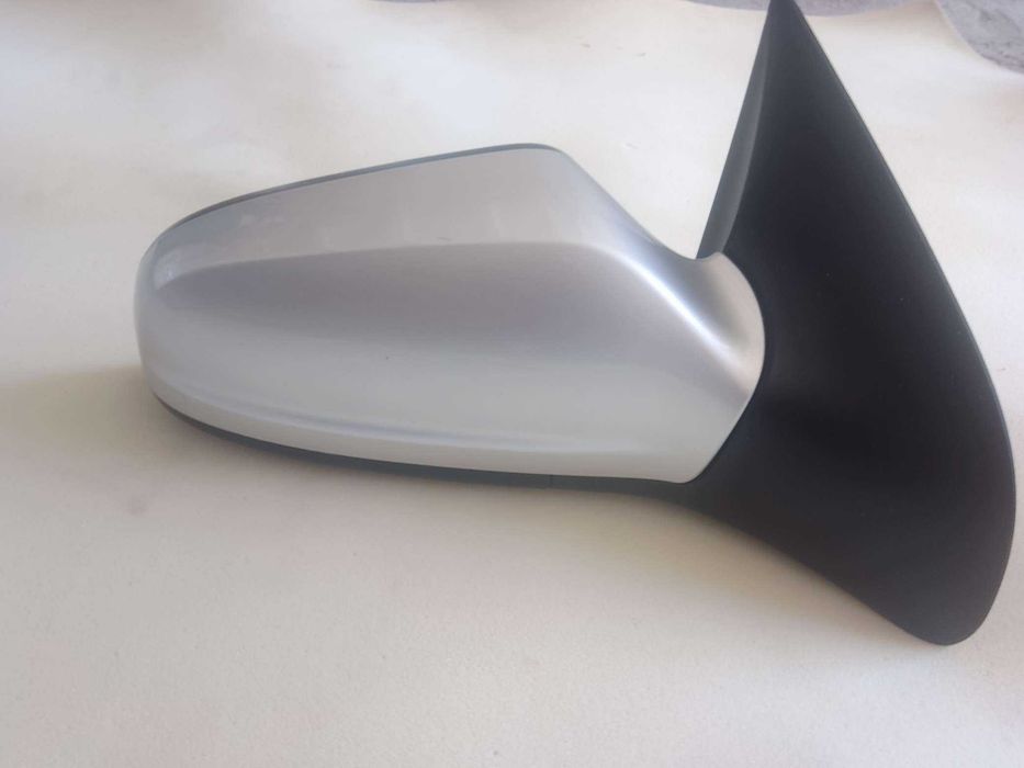 obudowa prawego lusterka opel astra h