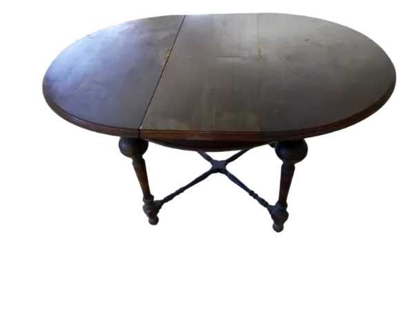 Vendo Mesa de Madeira Extensível – Estilo Clássico