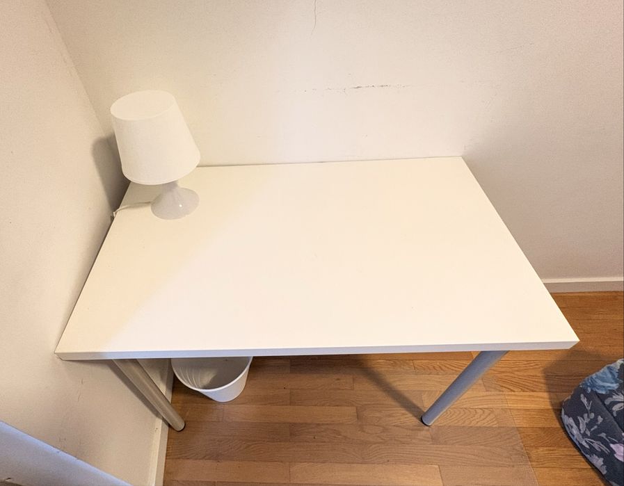 Vendo 2 mesas secretarias