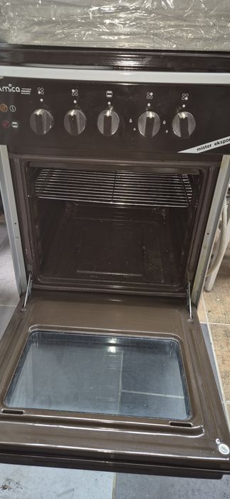 Kuchenka gazowa elektryczna