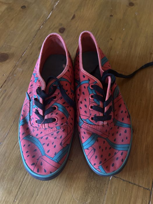 Trampki Cropp w arbuzy
