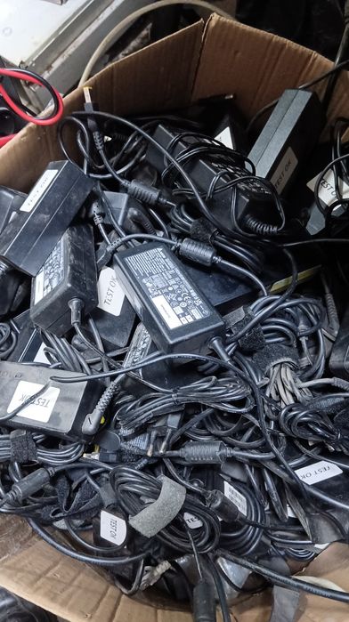 Блоки питания для ноутбуков HP Lenovo Оригинал