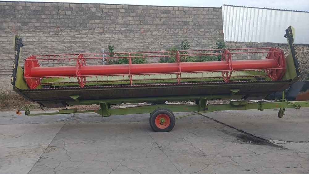 Heder z wózkiem Claas C750 7.5m mało używany