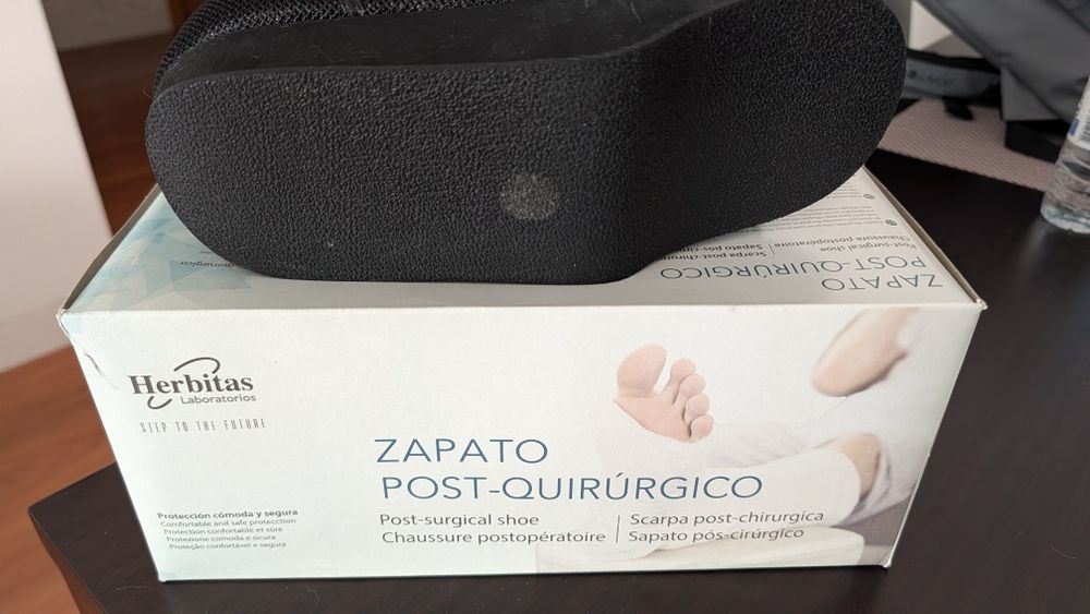 Sapato pós operatório. Ortopédico. Como novo.