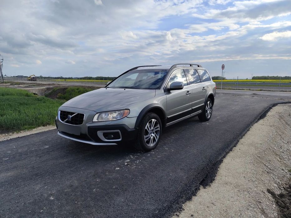 Volvo XC 70 VOLVO XC70 2.4 D5 AWD 2007r