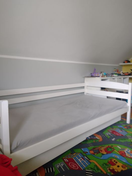 Łóżko drewniane dziecięce 90x200
