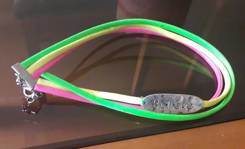 Pulseira believe