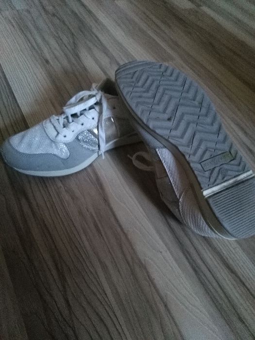 fajne "adidasy" z ccc rozm. 41