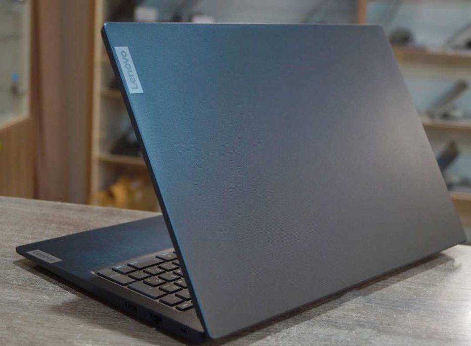 ГАРАНТІЯ Lenovo (FullHD/Ryzen 5 7520U/RAM 8ГБ LPDDR5/SSD 512ГБ)TVOYO