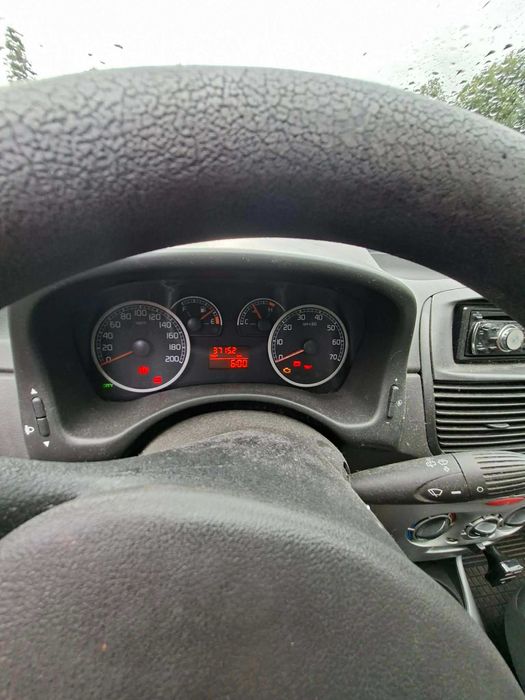Sprzedam auto Fiata Punto