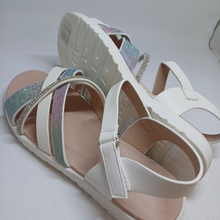 Nowe sandały roz 34 wkładka miękka 21.5 cm