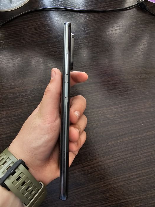 Телефон Xaomi mi 11i