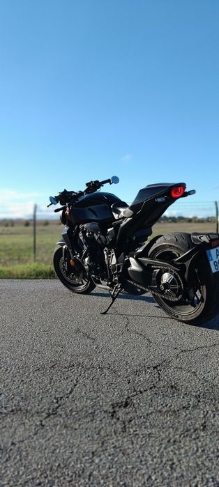 Honda CB1000R NSC Black Edition