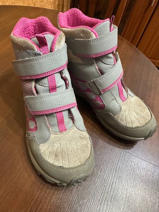 Демисезонные трекинговые ботинки Merrell