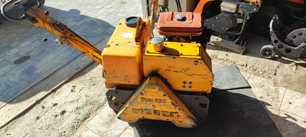 Walec wibracyjny Weber DVH550 dwu bębnowy silnik Robin chlodzony